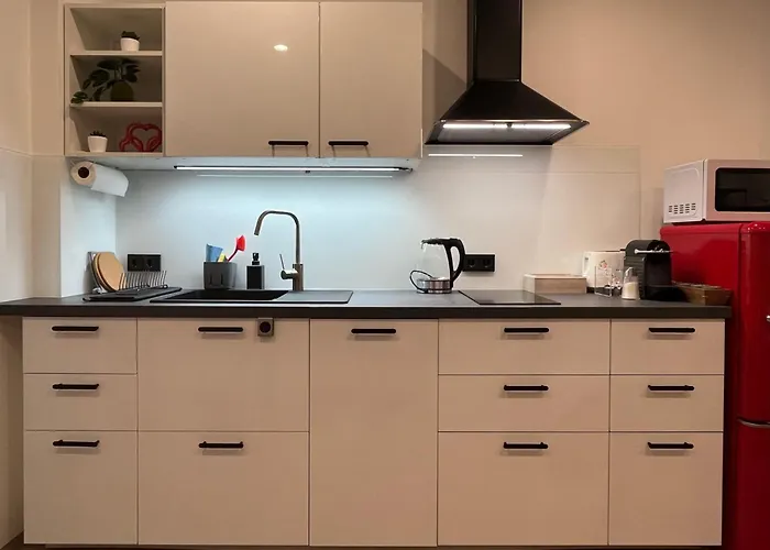 Red Comfort Retreat *