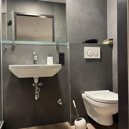 Red Comfort Retreat Linz